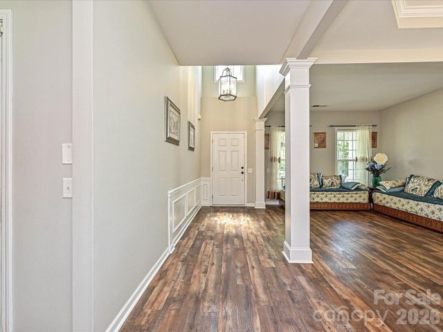 2505 Mullis Lane, Matthews, NC 28105