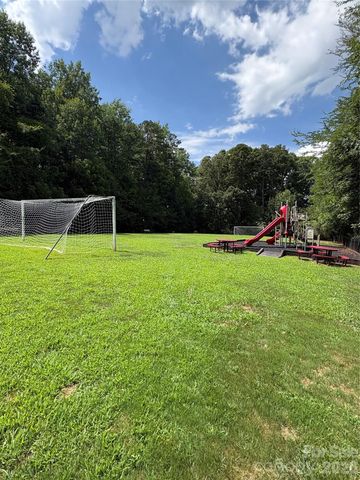 2505 Mullis Lane, Matthews, NC 28105