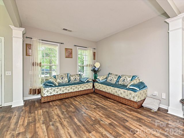 2505 Mullis Lane, Matthews, NC 28105
