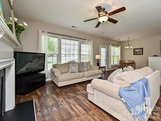 2505 Mullis Lane, Matthews, NC 28105
