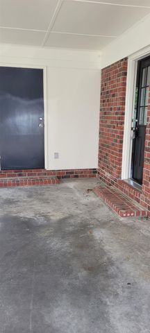 7 S Farr Ave., Andrews, SC 29510