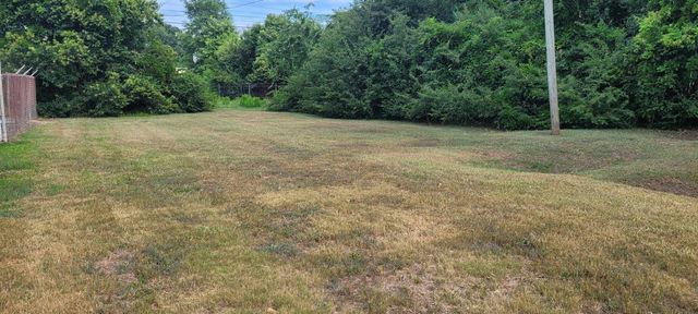 7 S Farr Ave., Andrews, SC 29510