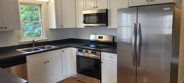 7 S Farr Ave., Andrews, SC 29510
