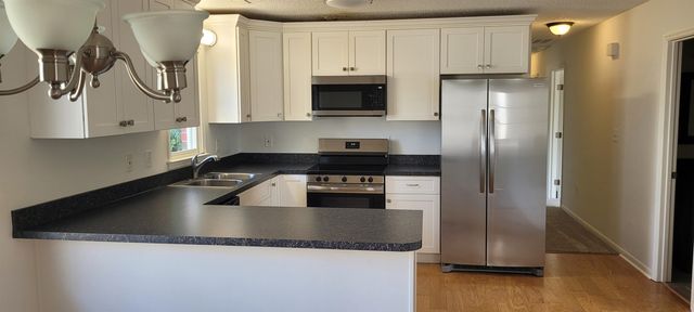 7 S Farr Ave., Andrews, SC 29510