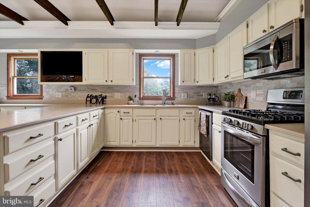 Image 11 of property listing at 2856 SHARON RD, Jarrettsville, MD 21084