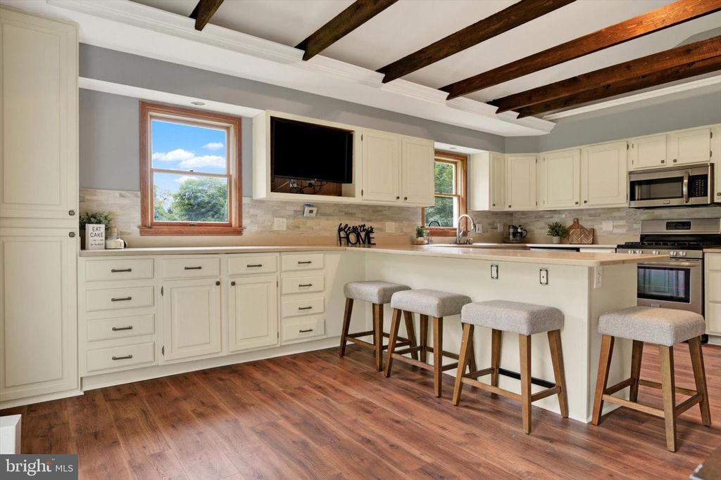 Image 15 of property listing at 2856 SHARON RD, Jarrettsville, MD 21084
