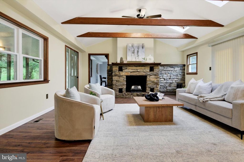 Image 6 of property listing at 2856 SHARON RD, Jarrettsville, MD 21084