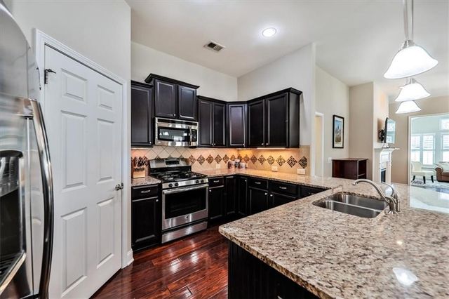 2058 Bonneville Lane, Powder Springs, GA 30127