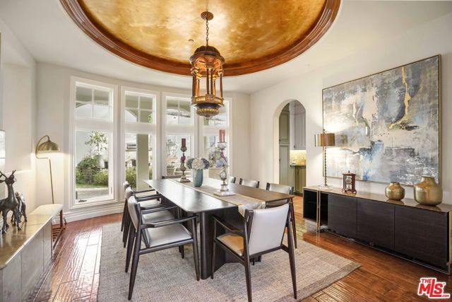 10940 Terryview Drive, Studio City (los Angeles), CA 91604