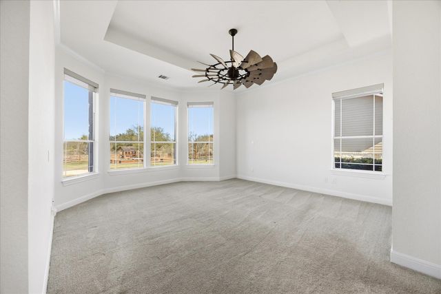 100 Cross TRL, Spicewood, TX 78669