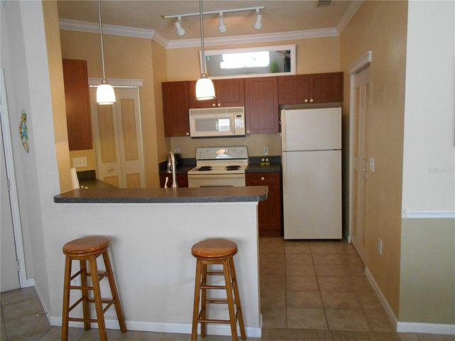 2171 PORTOFINO PLACE 7-2727, Palm Harbor, FL 34683