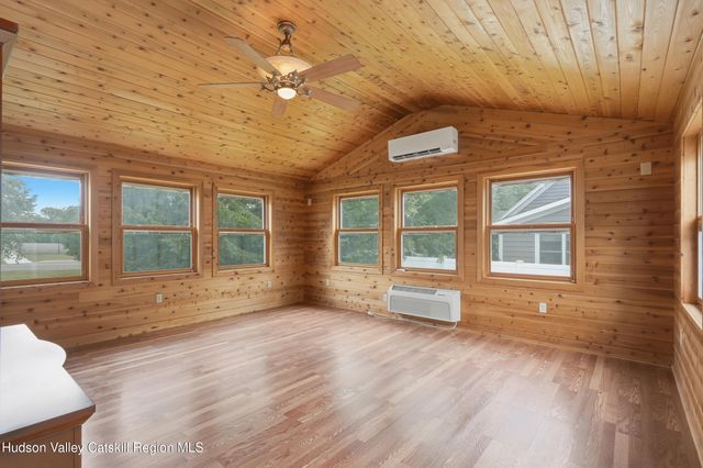 29 Academy Street, Kerhonkson, NY 12446