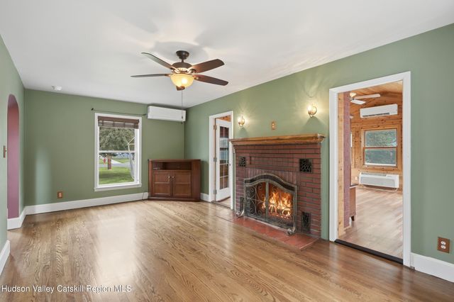 29 Academy Street, Kerhonkson, NY 12446