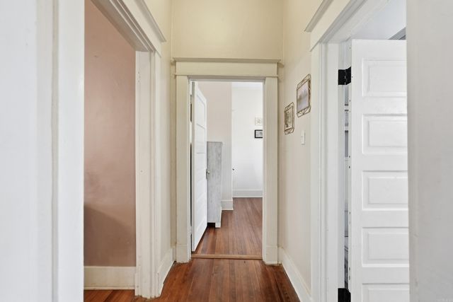 321 Johnson Street, Little Rock, AR 72205