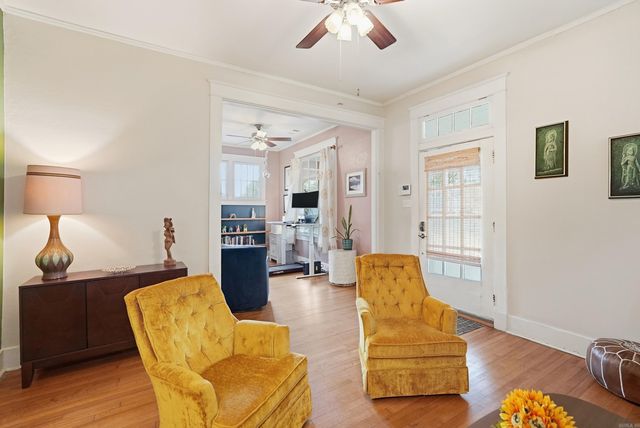 321 Johnson Street, Little Rock, AR 72205