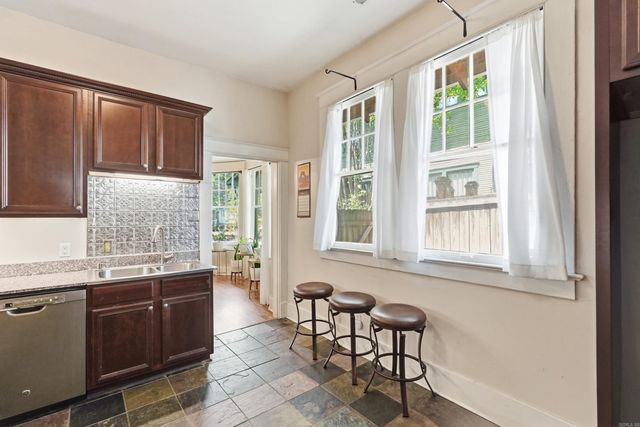 321 Johnson Street, Little Rock, AR 72205