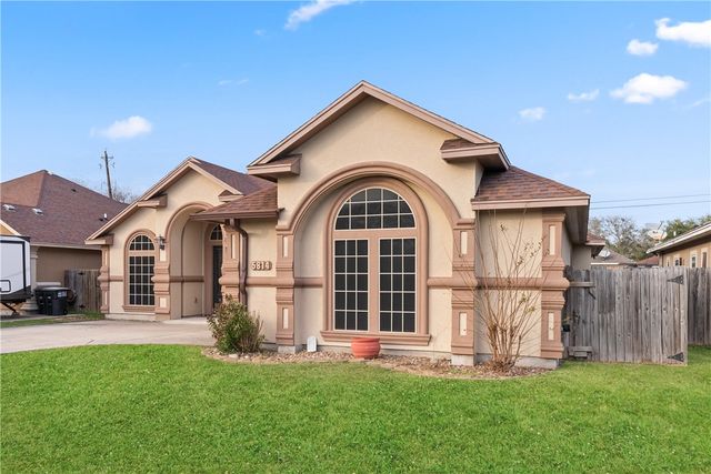 5814 Chamomile Ct, Corpus Christi, TX 78414