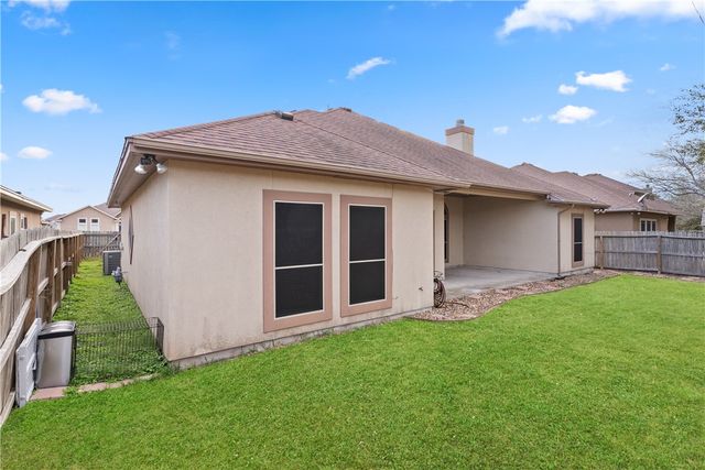 5814 Chamomile Ct, Corpus Christi, TX 78414