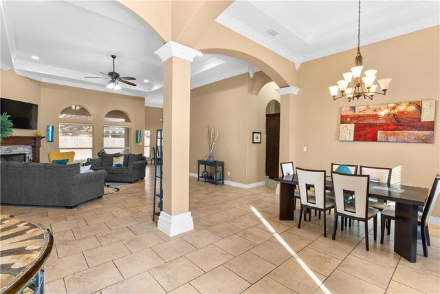 5814 Chamomile Ct, Corpus Christi, TX 78414