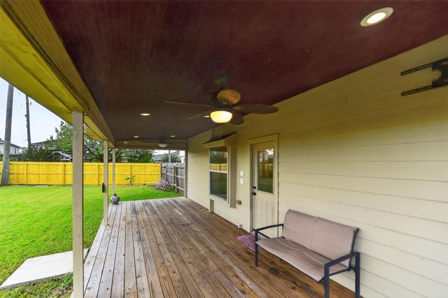 9627 Alex Springs Lane, Houston, TX 77044