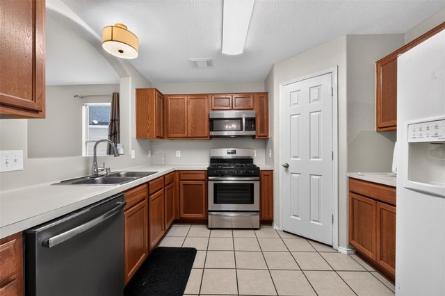 9627 Alex Springs Lane, Houston, TX 77044