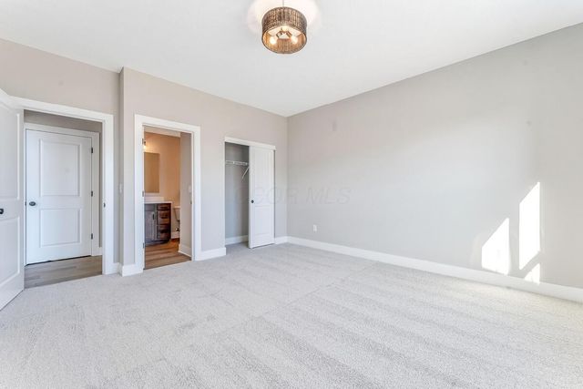 8323 Woodstar Drive, Plain City, OH 43064