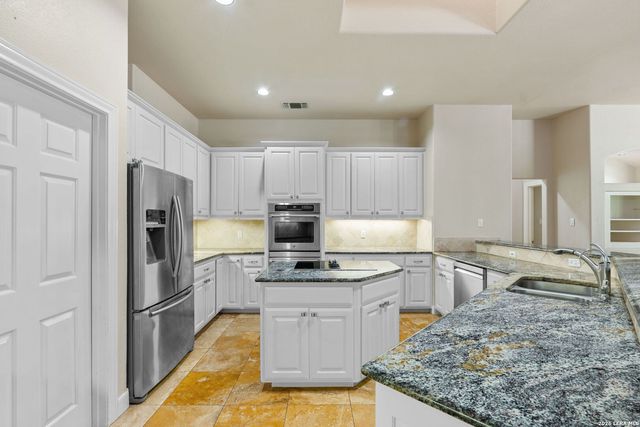 29627 FAIRVIEW PL, Fair Oaks Ranch, TX 78015