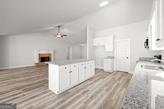 206 Airport Road 11, Canon, GA 30520