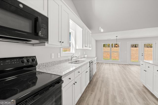 206 Airport Road 11, Canon, GA 30520