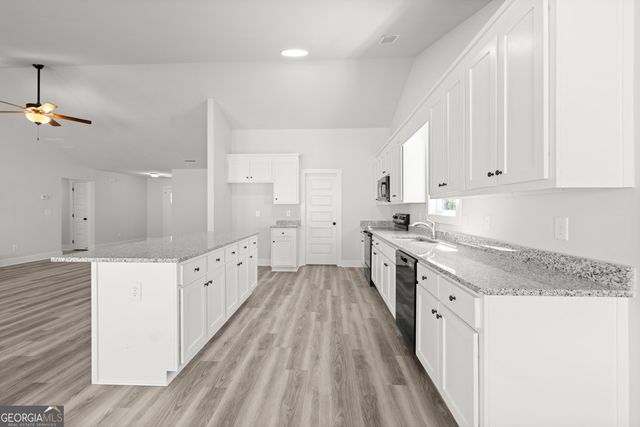 206 Airport Road 11, Canon, GA 30520