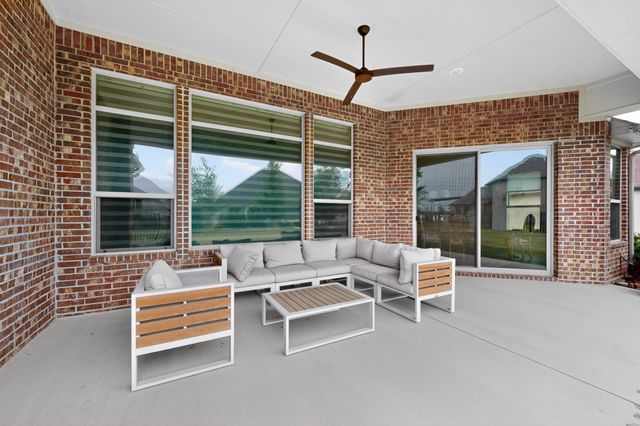 8008 American Way, Denton, TX 76207