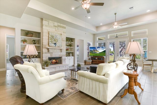 815 County Road 207, Liberty Hill, TX 78642