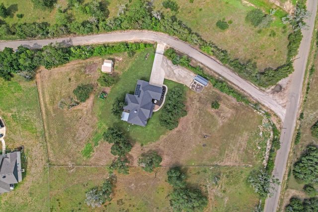 815 County Road 207, Liberty Hill, TX 78642