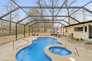 548 Creekside Drive, Onalaska, TX 77360