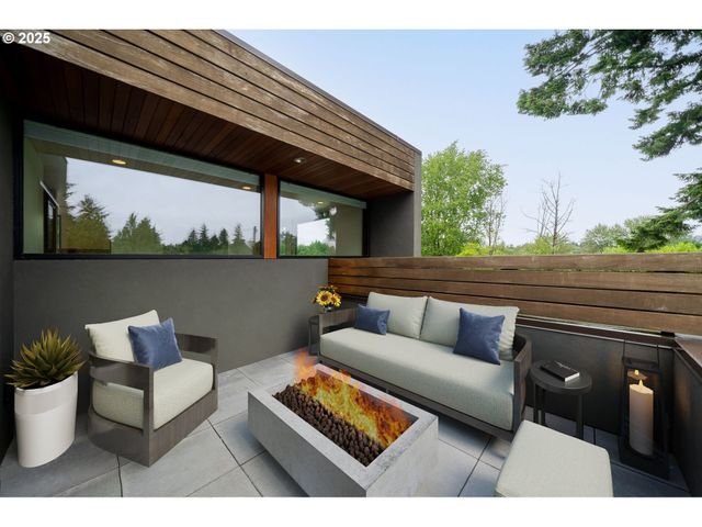 3961 Se BERKELEY Way, Portland, OR 97202