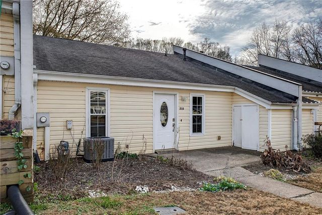 233 Goshen Lane, Woodstock, GA 30188