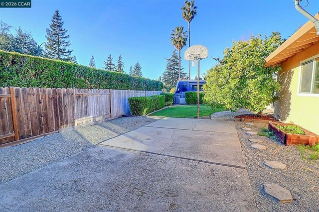 3320 Bowmore Court, Walnut Creek, CA 94598