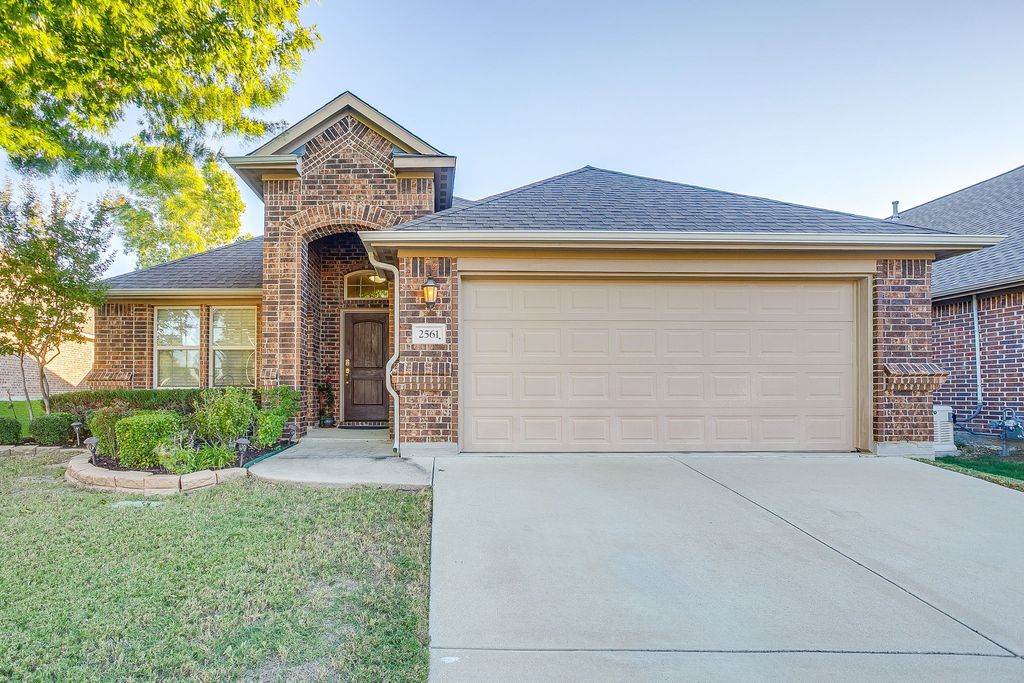 2561 Open Range Drive, Fort Worth, TX 76177