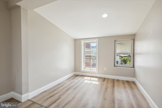 614 MINOR ST, Reading, PA 19602