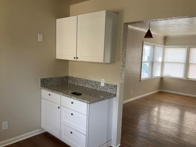 728 N Palm Avenue, Fresno, CA 93728