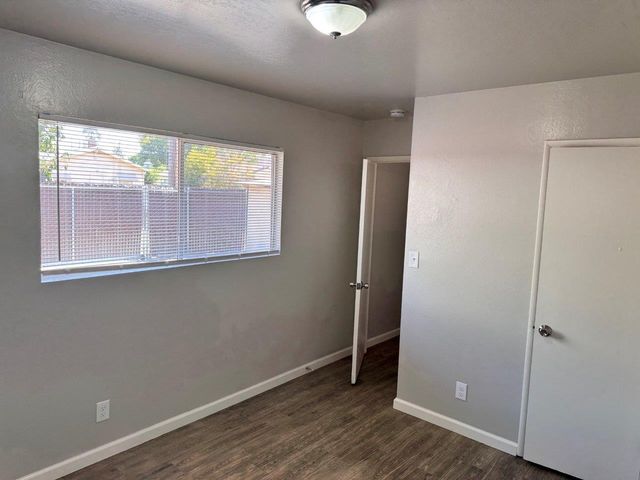 728 N Palm Avenue, Fresno, CA 93728