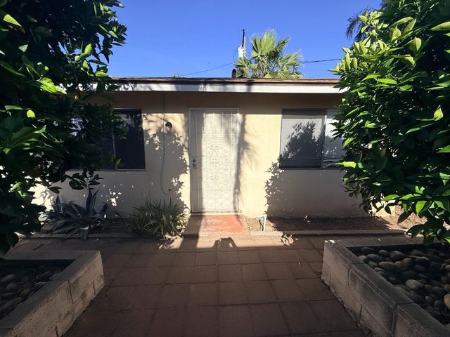 728 N Palm Avenue, Fresno, CA 93728