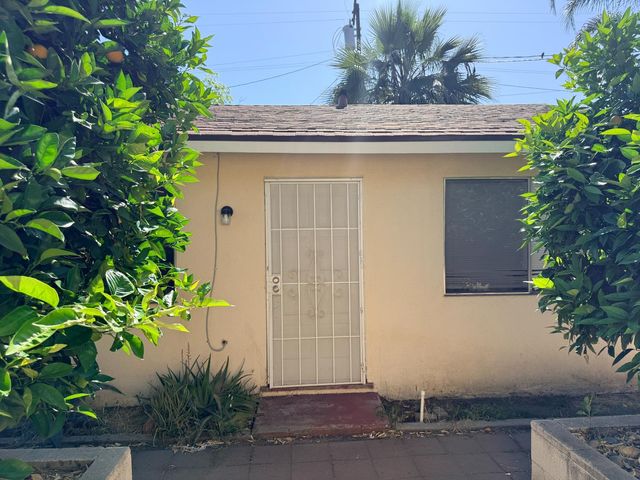 728 N Palm Avenue, Fresno, CA 93728
