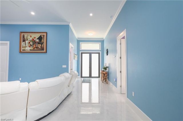 109 14th ST SE, Naples, FL 34117