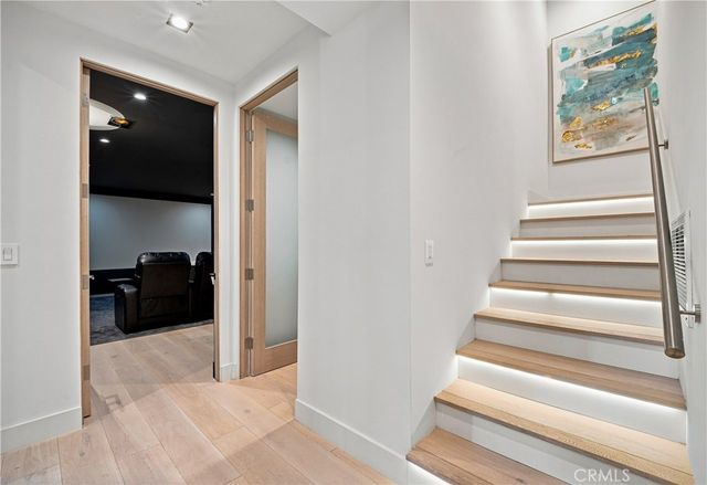 5170 Medina Road, Woodland Hills, CA 91364