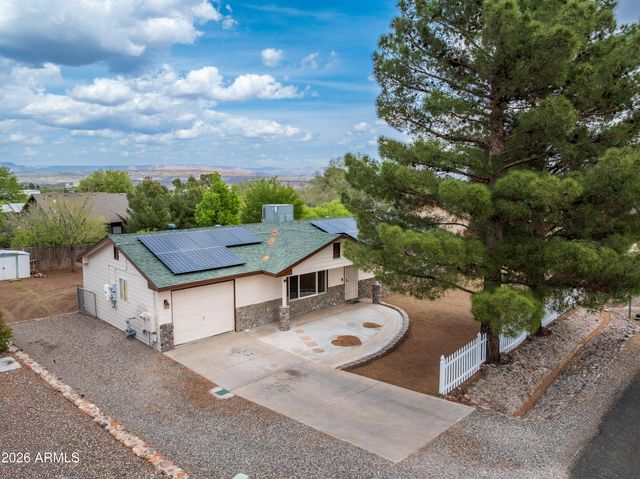 208 W Whipple Drive, Cottonwood, AZ 86326