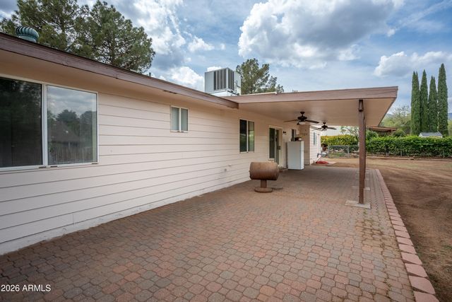 208 W Whipple Drive, Cottonwood, AZ 86326