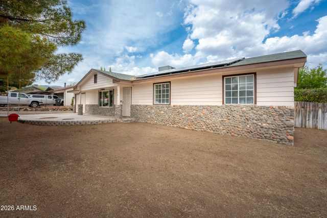 208 W Whipple Drive, Cottonwood, AZ 86326