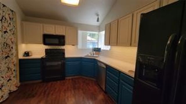 2727 Duval Drive, Dallas, TX 75211