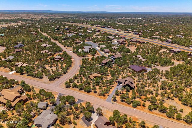 2796 CHANDELLE Lane, Overgaard, AZ 85933
